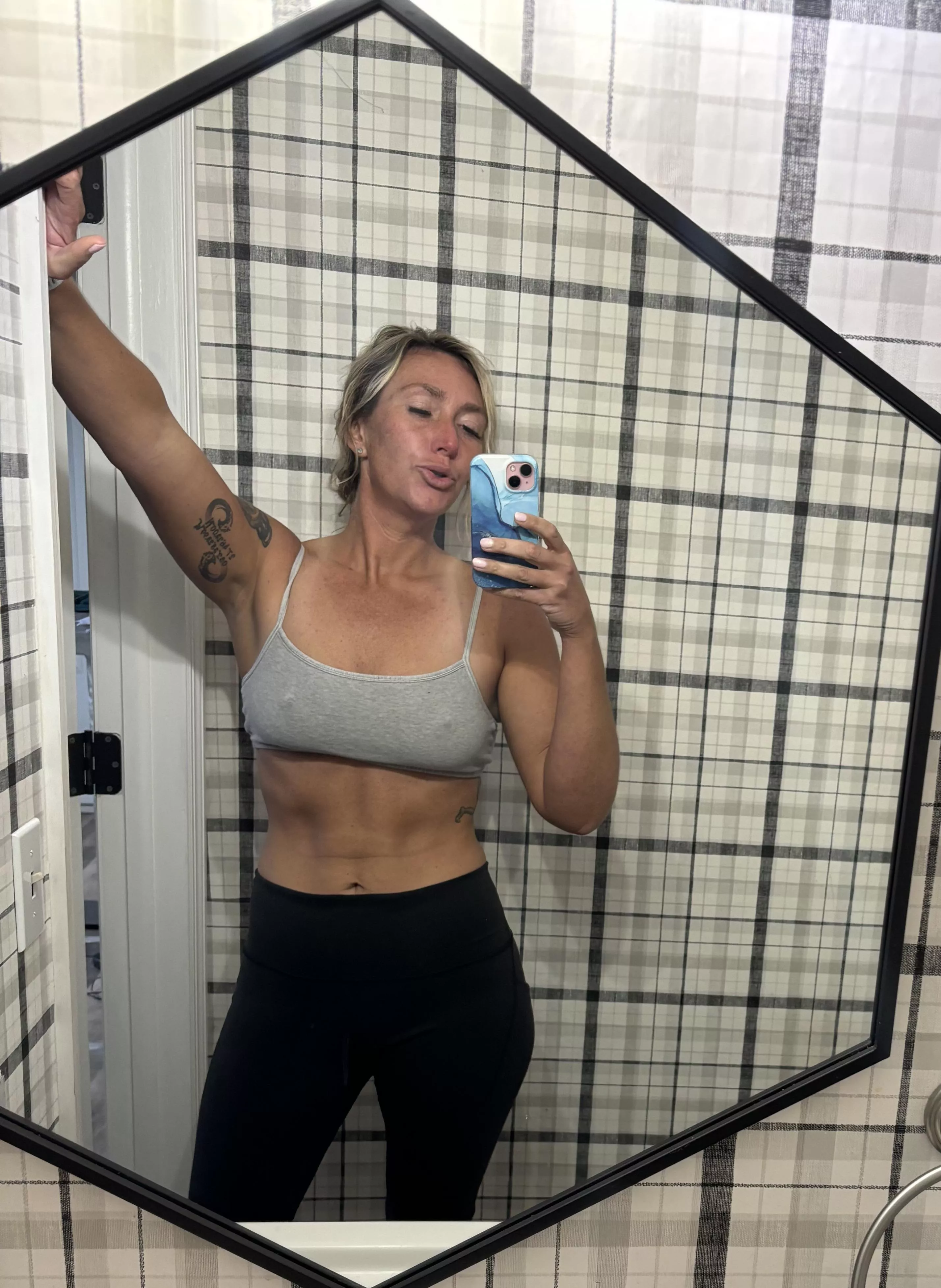 Happy Monday! It’s cold.