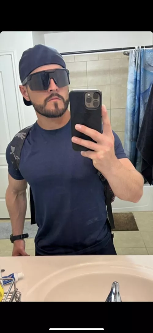 happy monday lets start the week off strong💪🏻