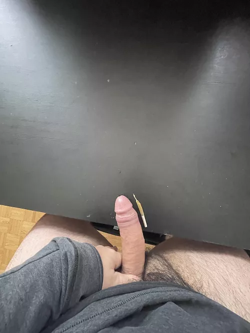 I a(m) extremely horny this morning