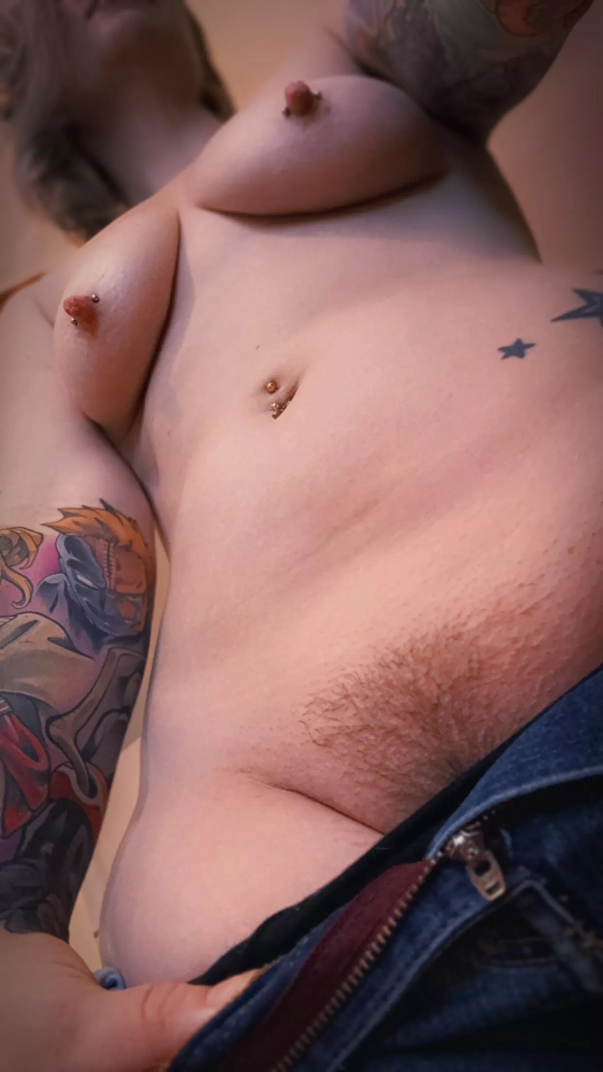 I got my nipples pierced last night and I’m dying to show them off 🥵 🆓 ⬇️