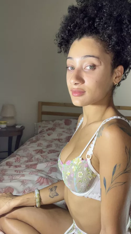 I love [f]lowers 💐