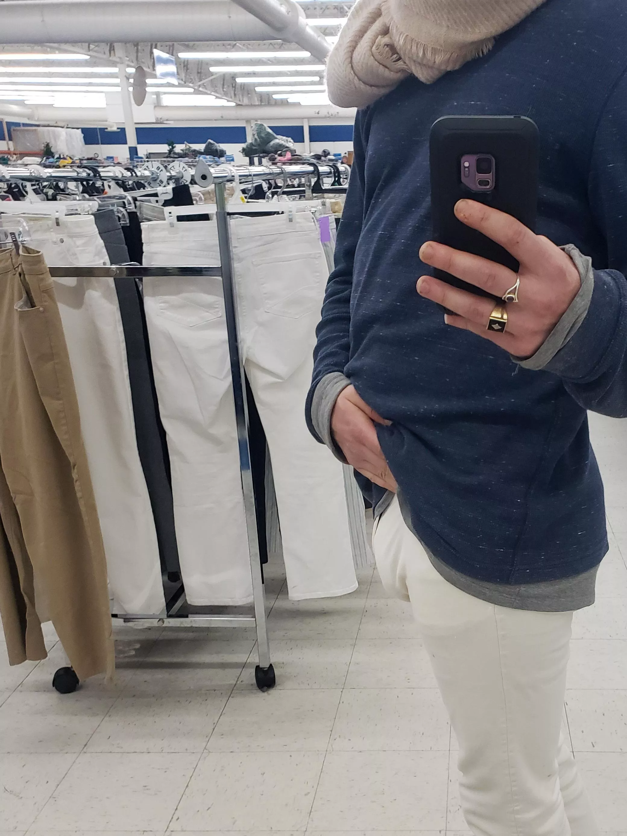 Just a casual public bulge