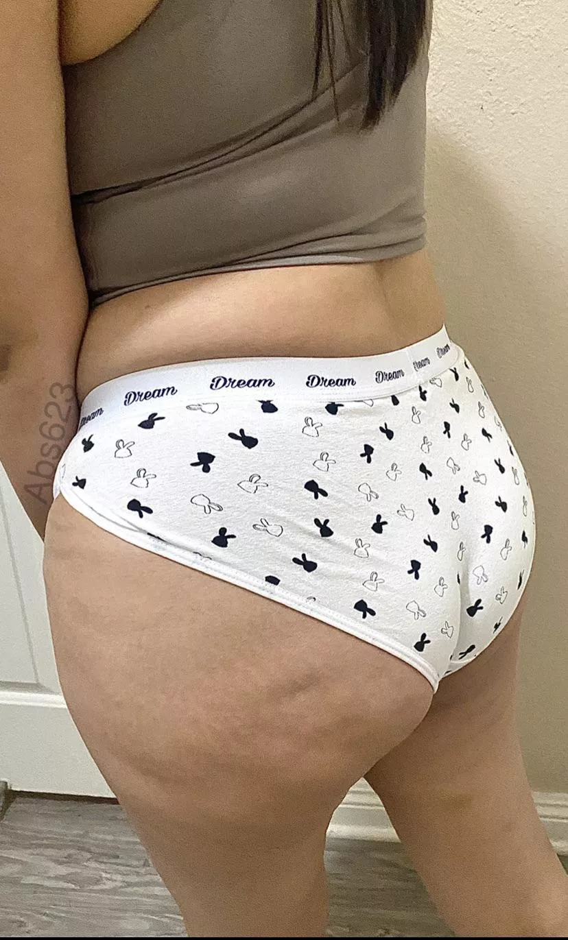 Latina used panties [selling][us]