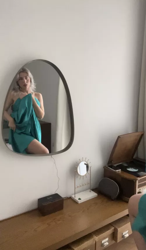 Mirror mirror on the wall who is the whoriest of them all