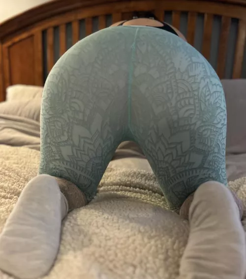 My 39 you Wife, Mom of 3 and Teacher hoping she still has what everyone wants!