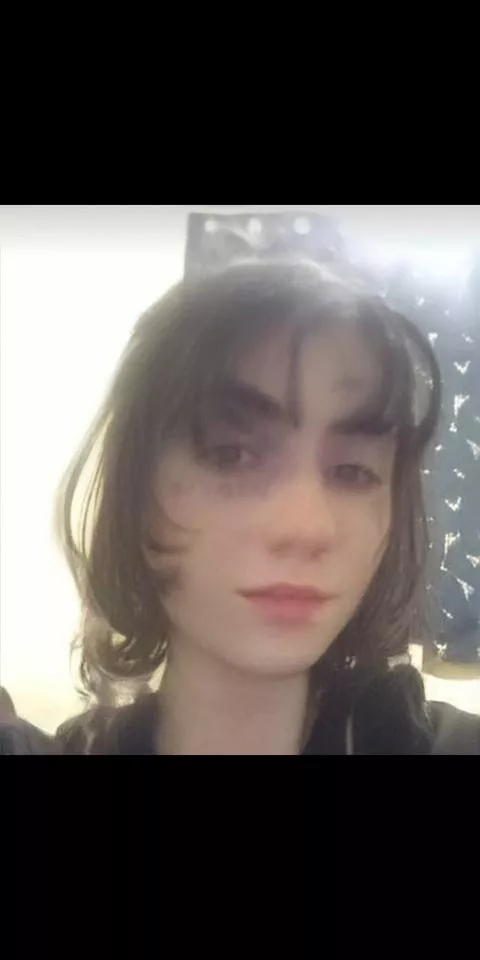 Never posted before, mega insecure