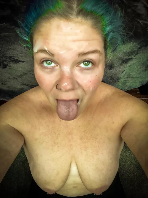 Rain down that cum on me