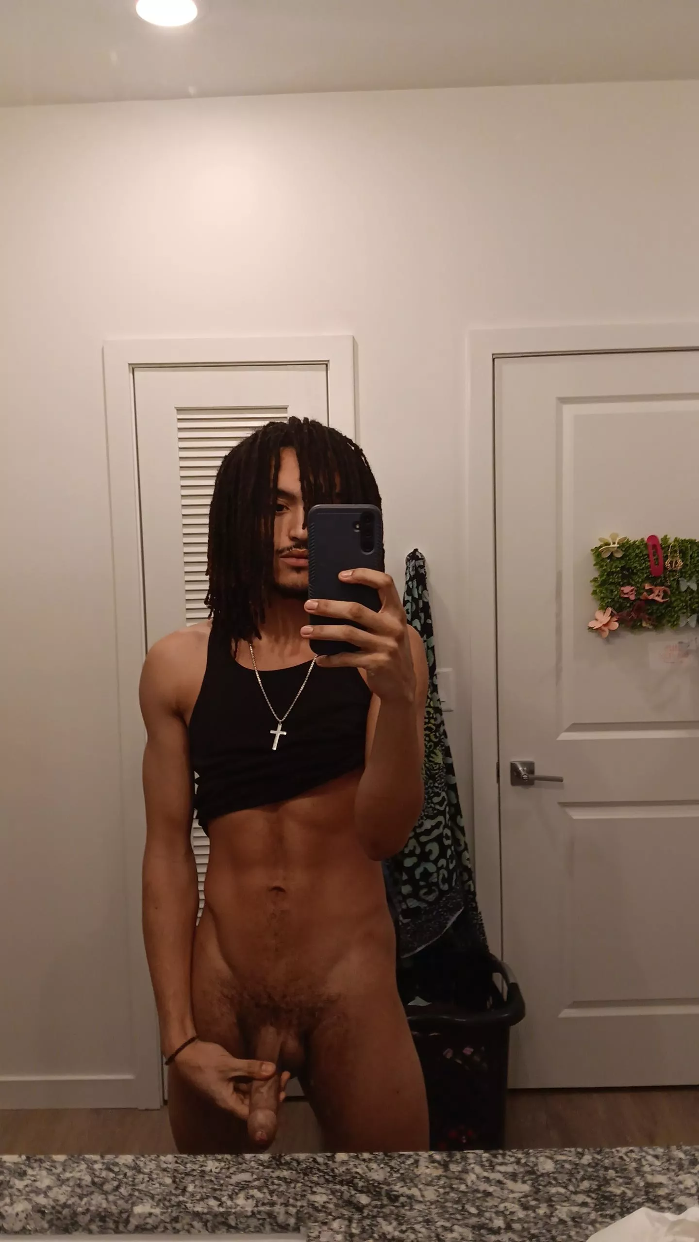 Say 'hi' if u want the rest of this set 🤭