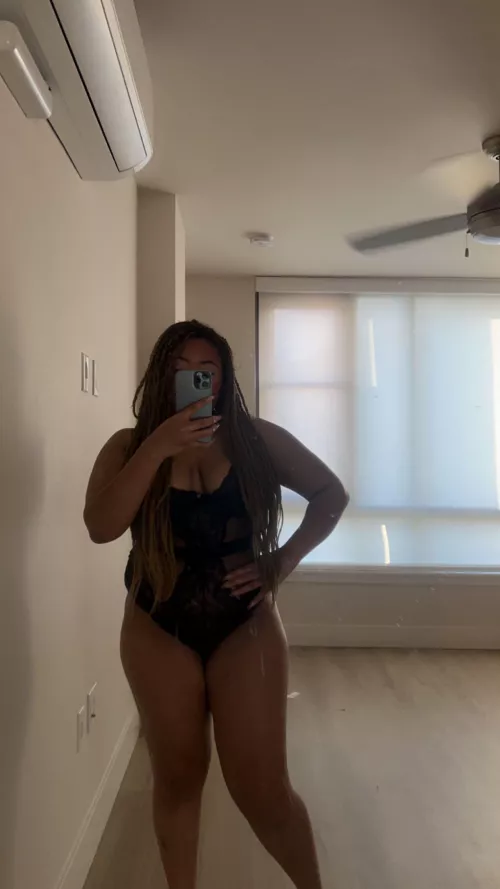 sexting $10 off! come play with a big booty slut [cam] [gfe] [pic] [vid] [pty] [sext]