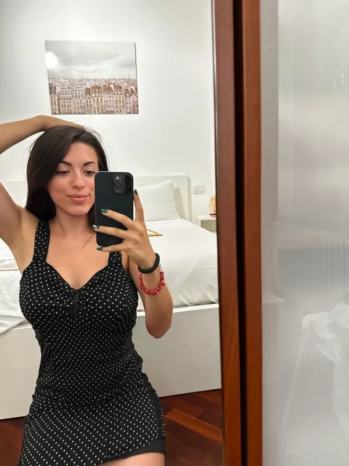 Sexy but not vulgar; I'm the embodiment of subtle temptation. F19