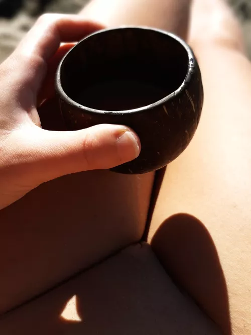 The week starts with a coffee on the beach