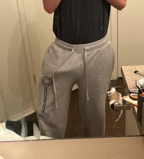 Think it’d look better down a hotwife throat ? 24 [M4MF] [M4F]