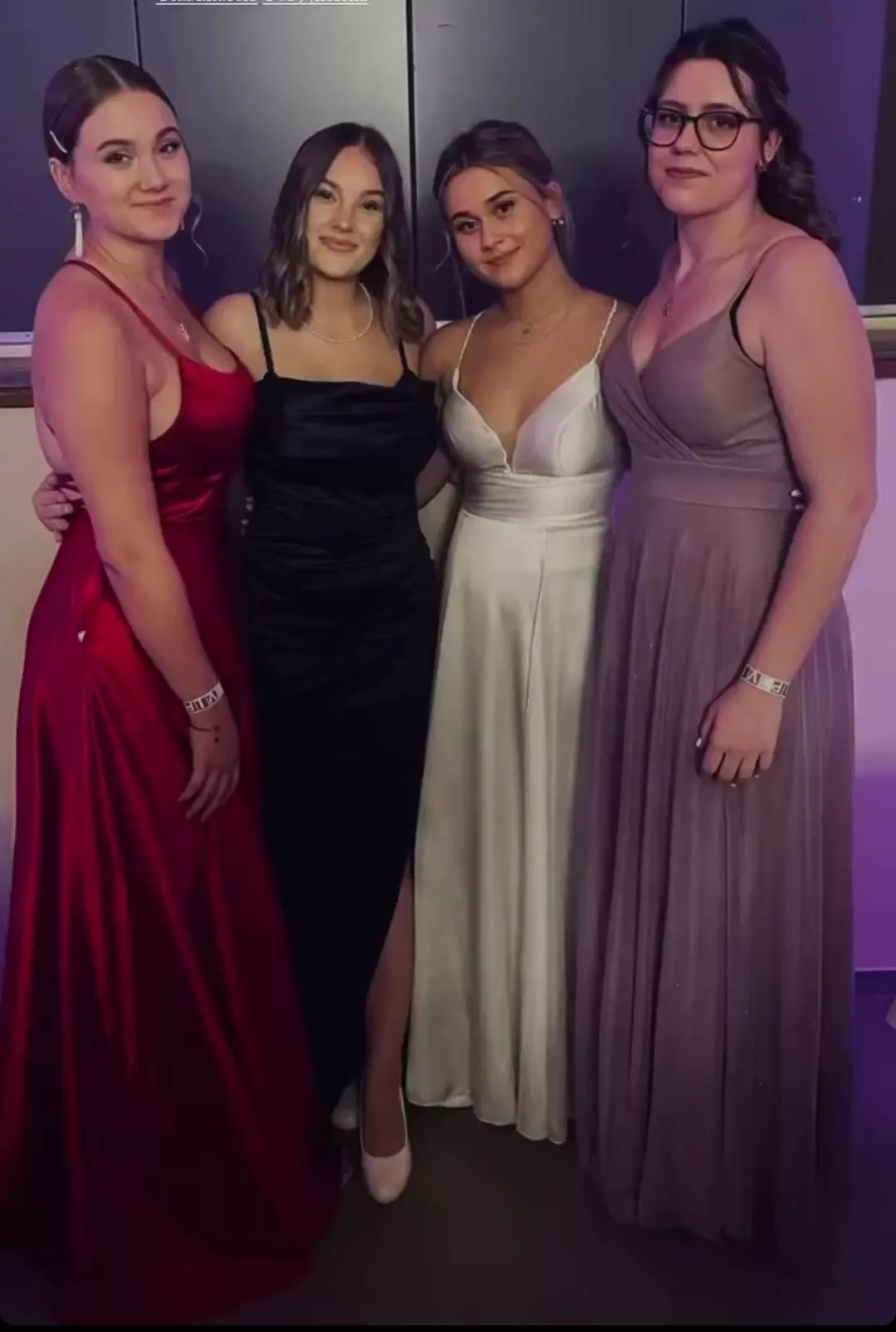 Who you pound in doggystyl [4]