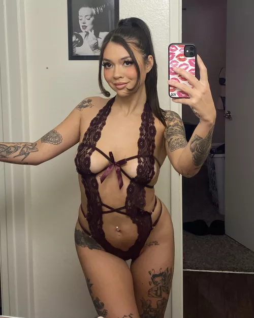 would you let me suck your cock right now?