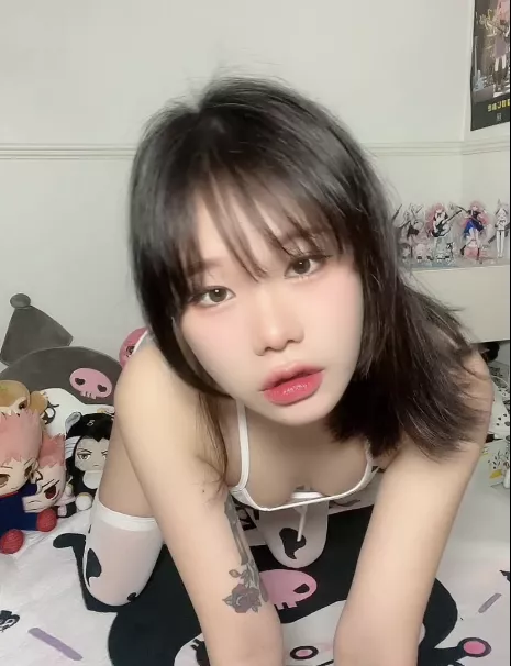 Would you prefer someone with a bigger pair?