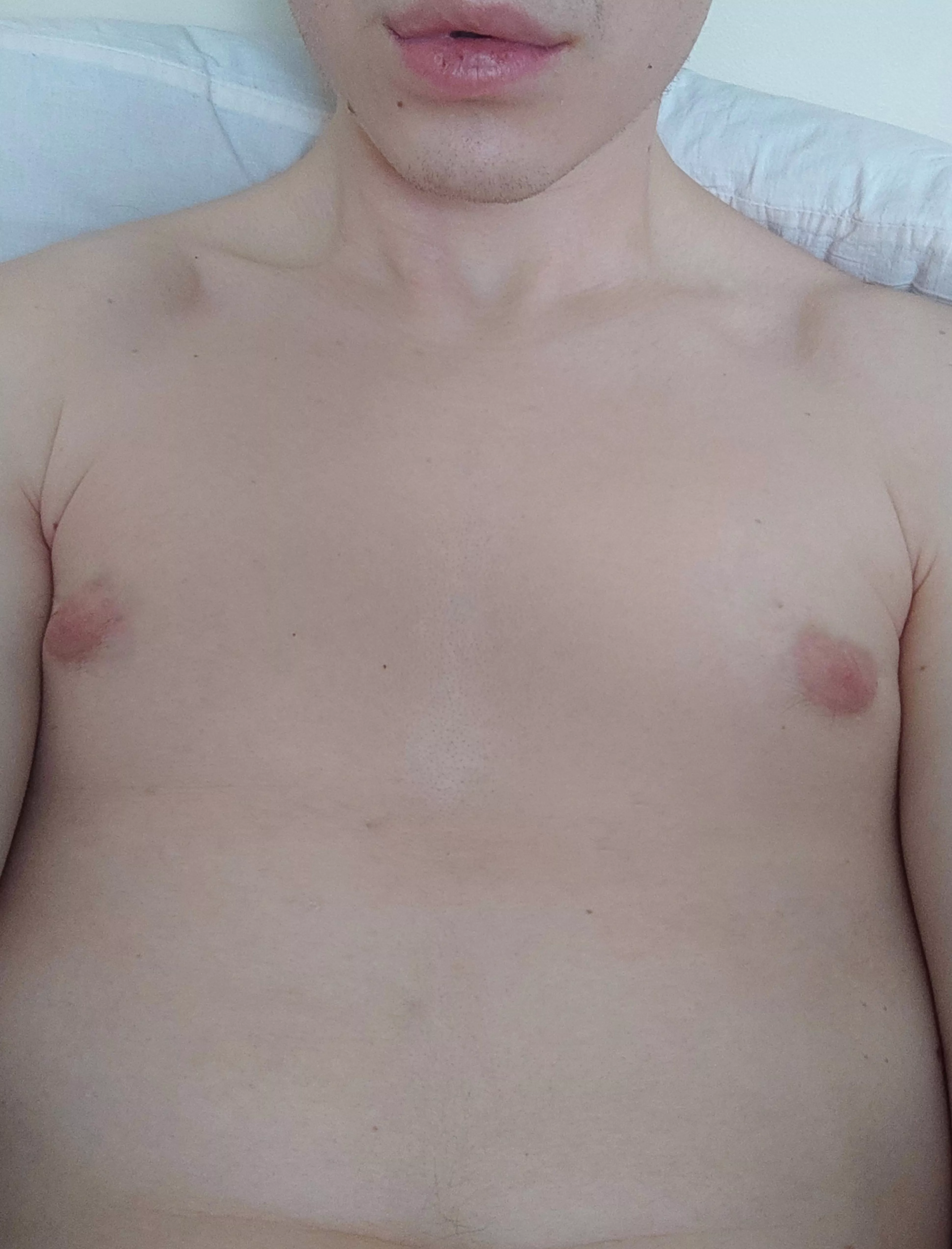 21 yo. Actually, I'm a weak soft boy, so... I need a strong big man to protect me 🥹