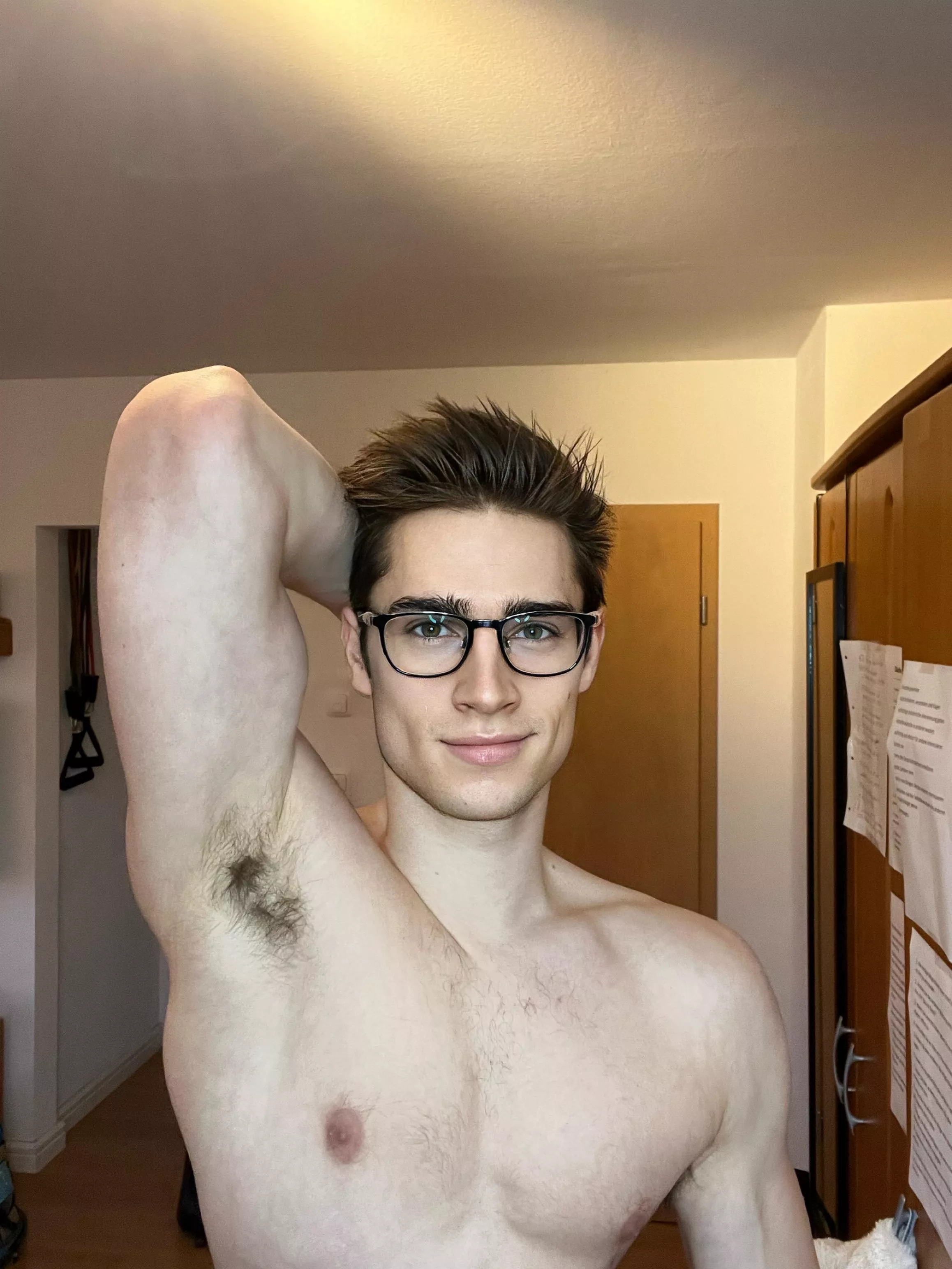 [23] can I be your top?