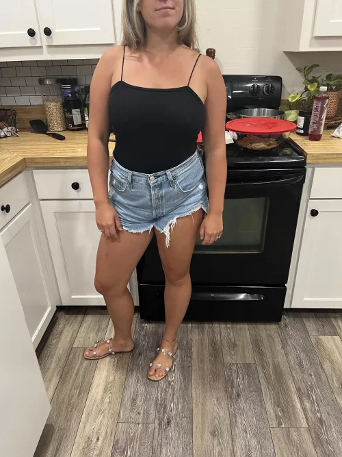 32 milf, love other sexy mommas