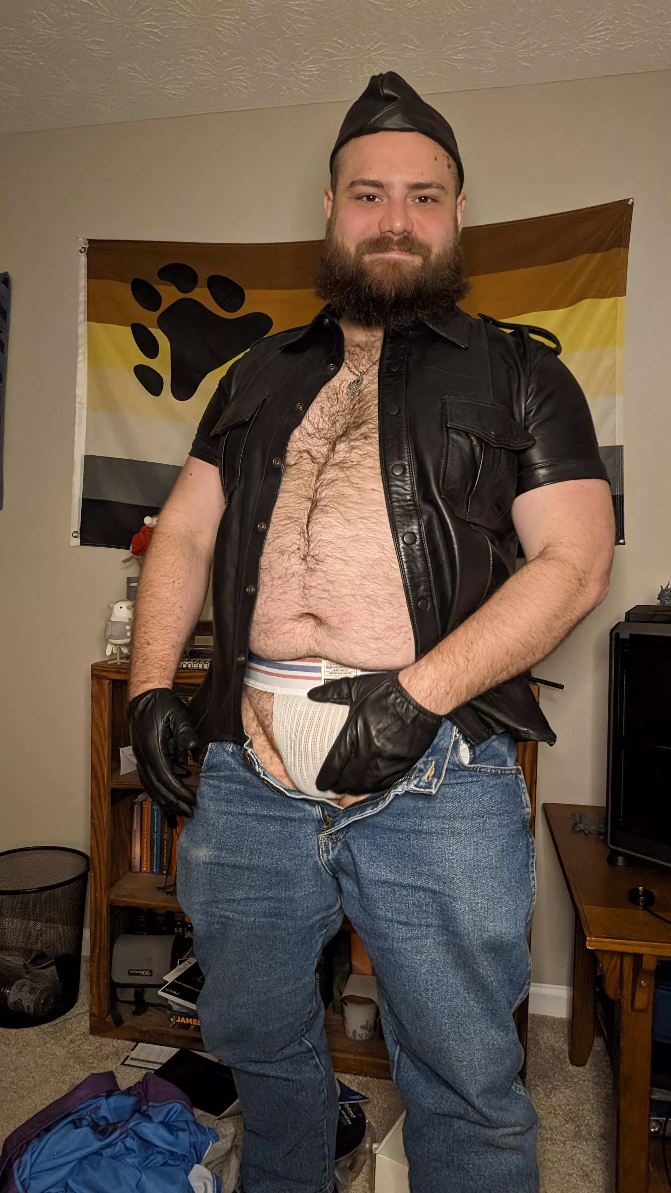 Any cubs that can help take care of this?