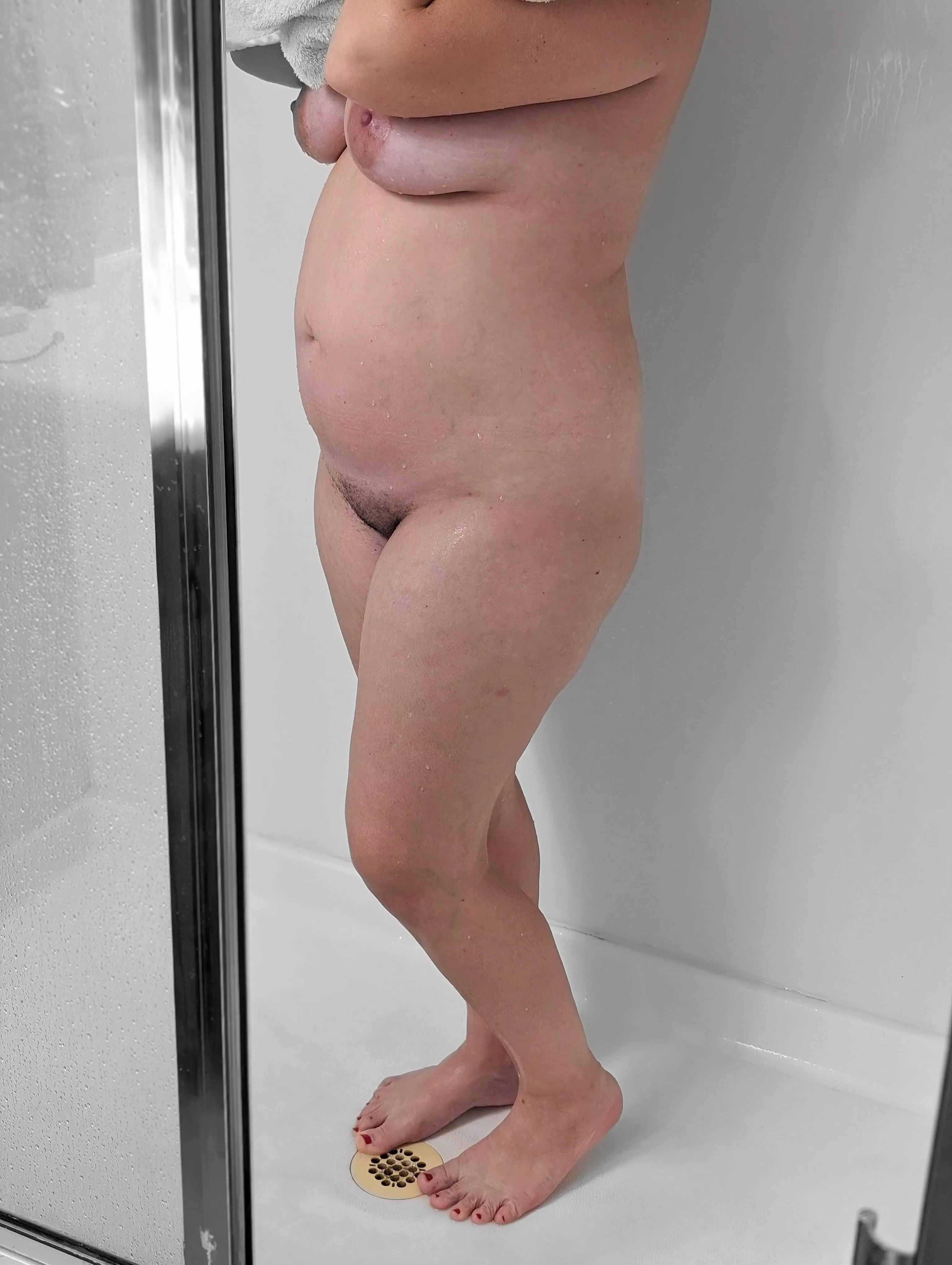 Are curvy pregnant girls your thing