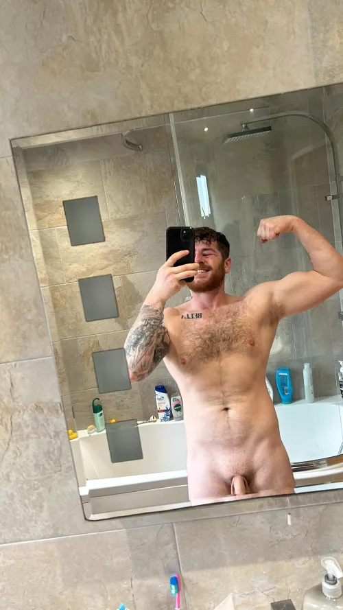 Bored n home alone 👀