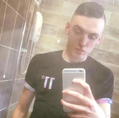 Bored while home alone - josh_stone2024 - horny