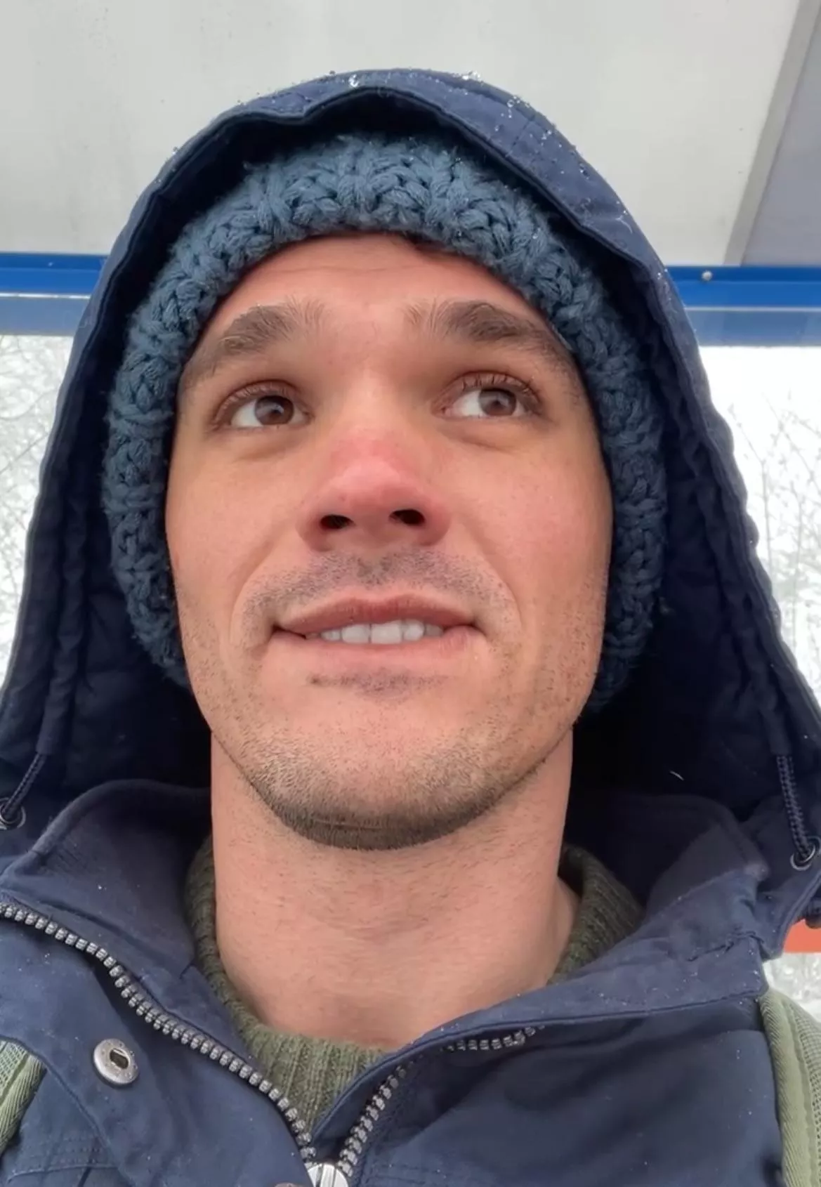 Cold snowy mornings☺️