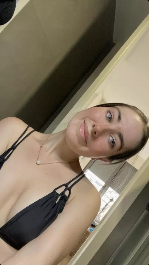 Cute face devil mind