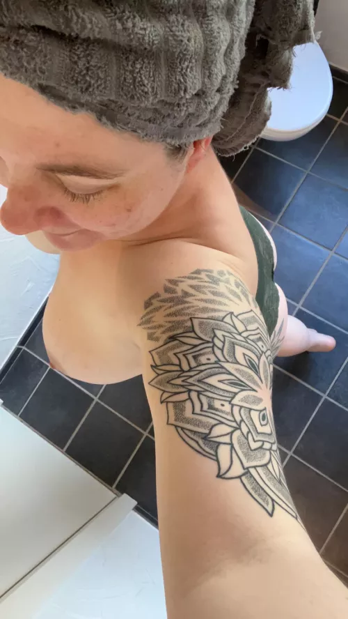 Day off from work = hot shower!