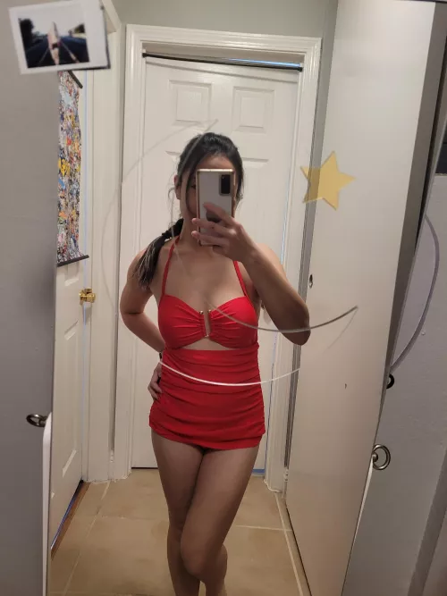 Do red look good on me ?