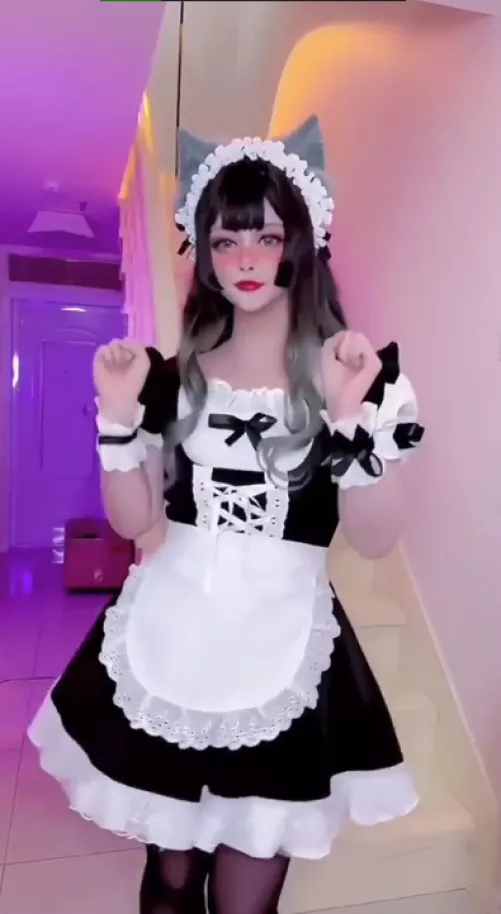 Does anyone know where the original is? (not the black guy dancing in the maid outfit)