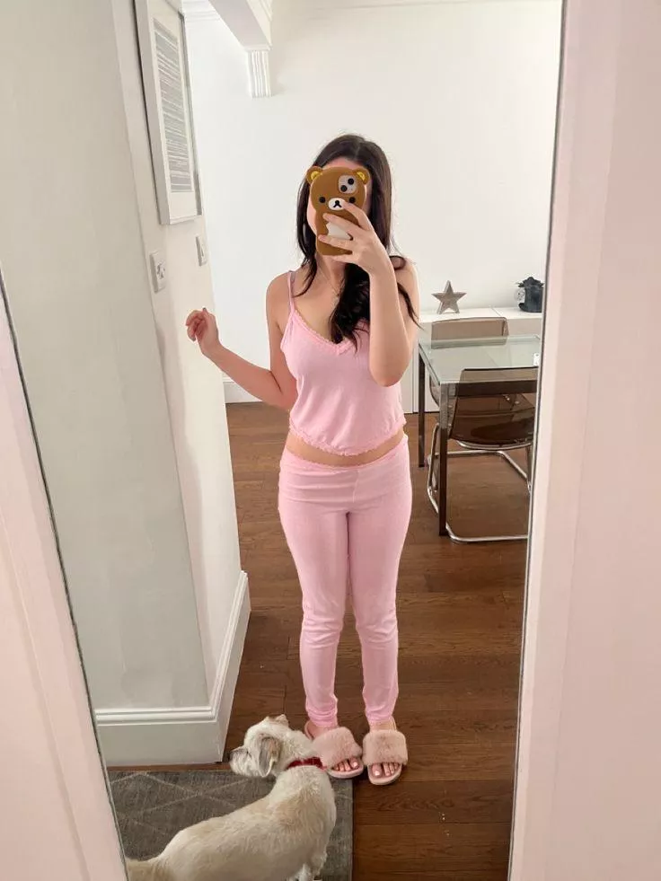 [F19]Who wants their fat white cocks sucked by a nice petite teen Latina