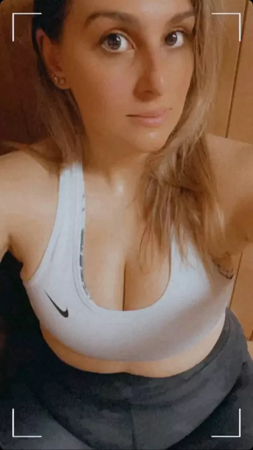 Feeling cute in the sauna