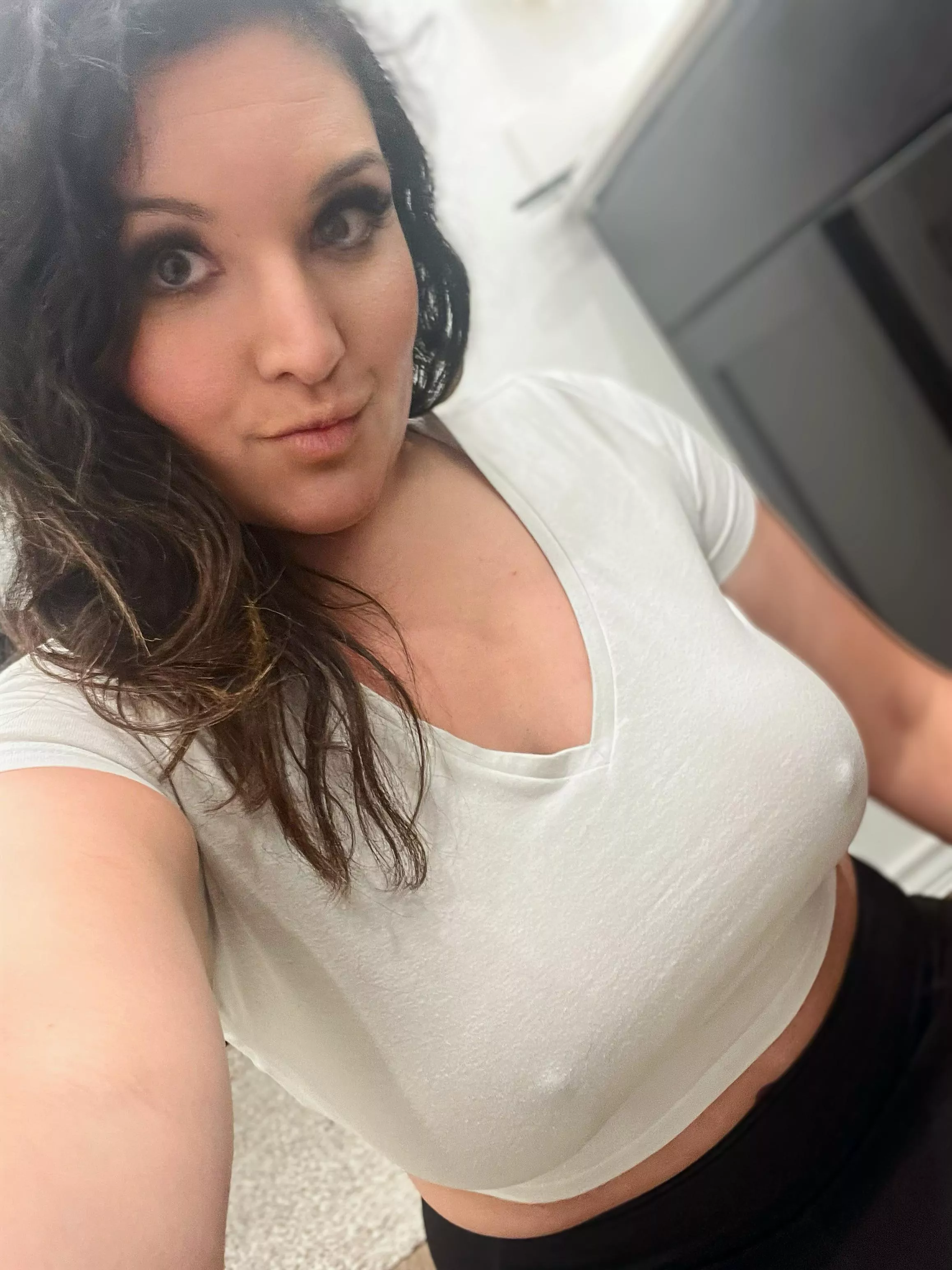 Good morning from your favorite milf next door