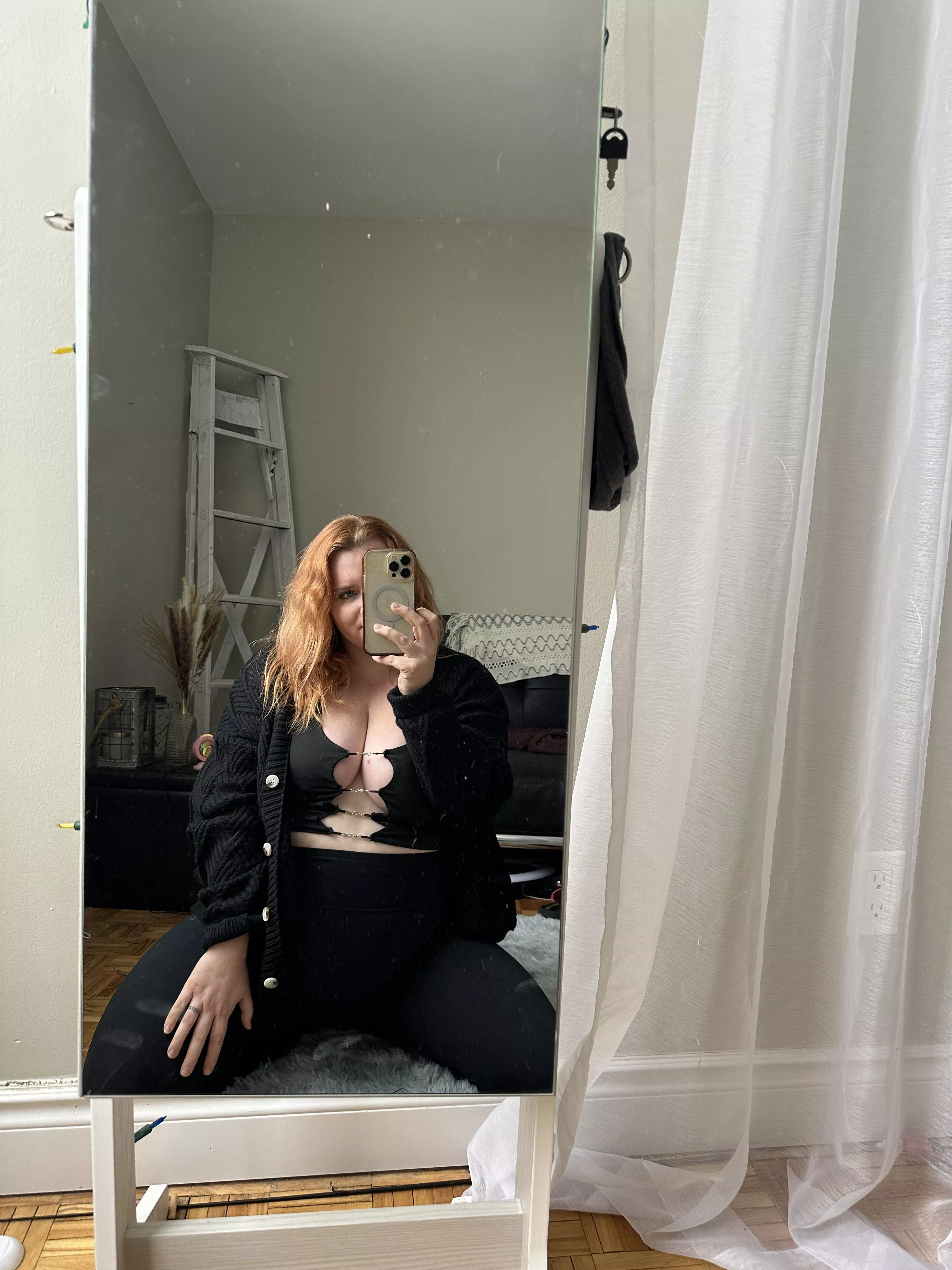 Got a new mirror for selfies :)