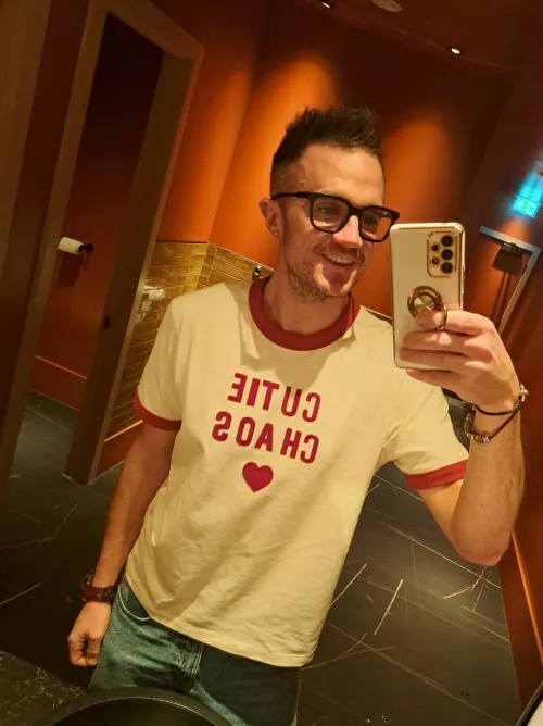 Hey, new to this, just thought I'd say Hi. 👋🫶🏻