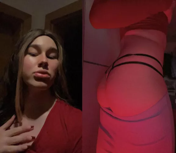 I let you decide where to cum, on my face or in my ass🤠19y/o