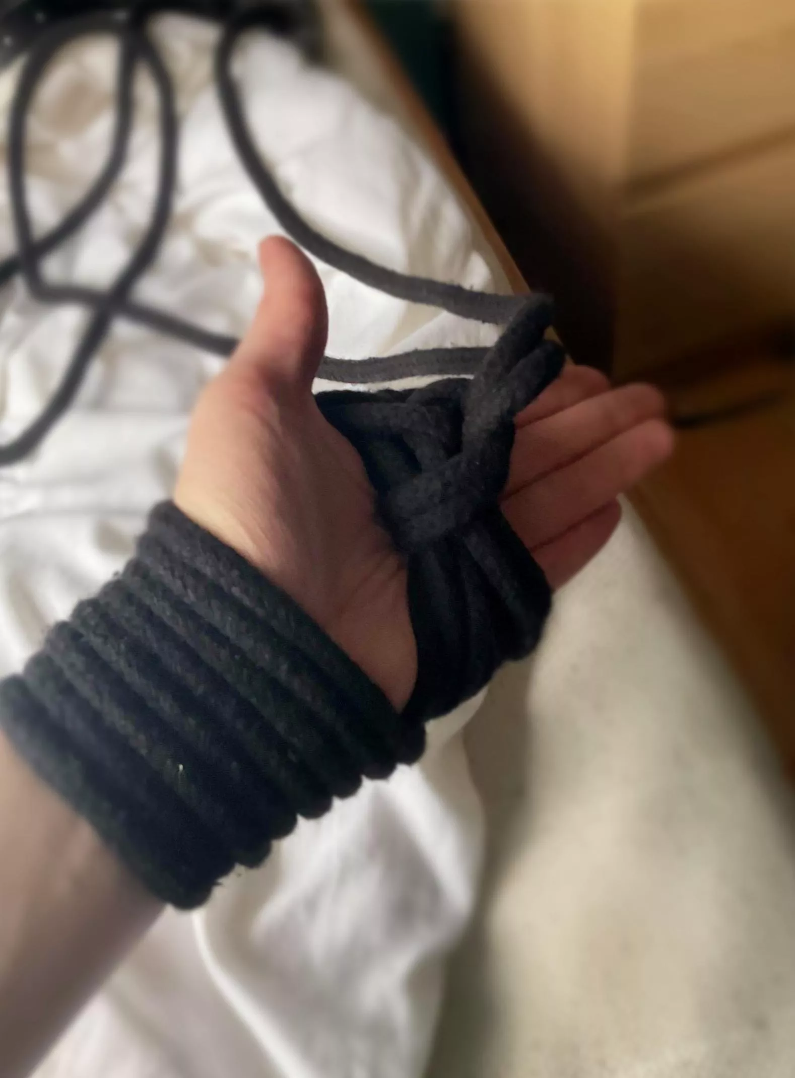 I'm curious. Do y'all have a favourite rope tie?