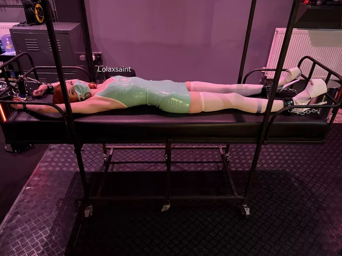 I'm ready for my examination [F]