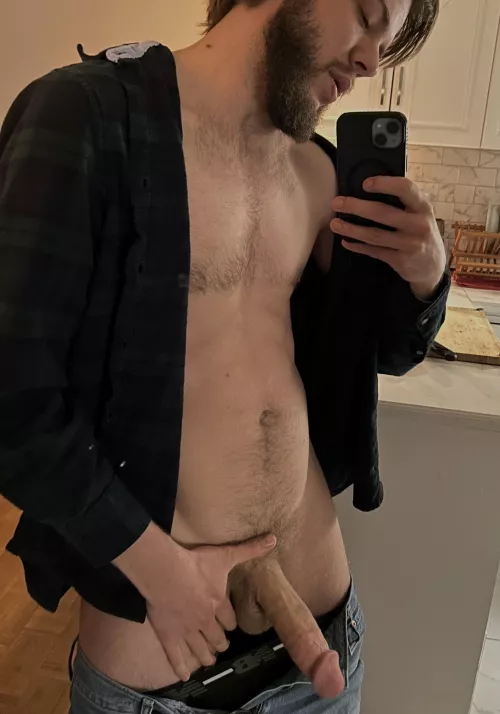 Just a bearded daddy hanging out.