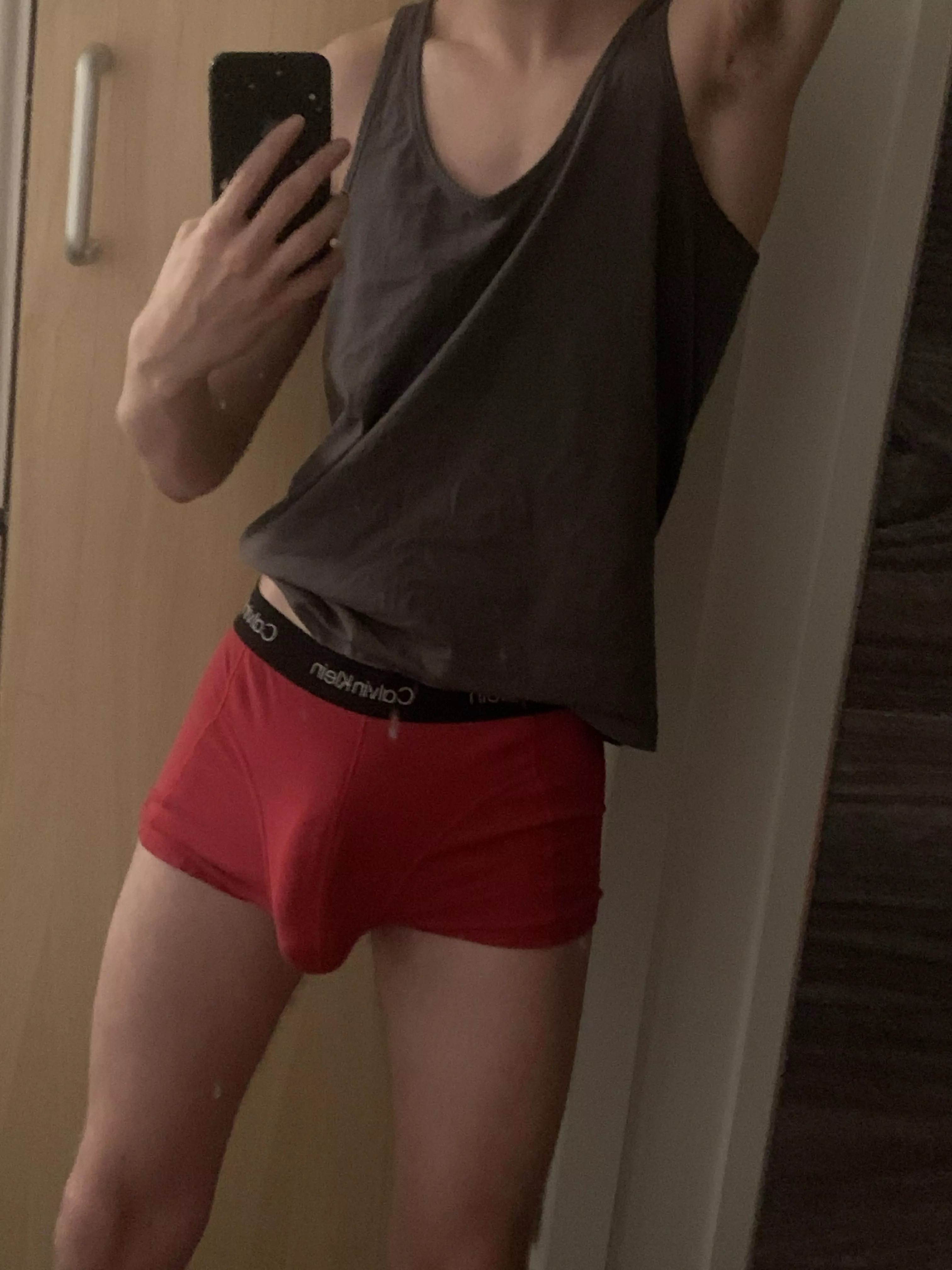 Just bulging in some Calvin’s ;)