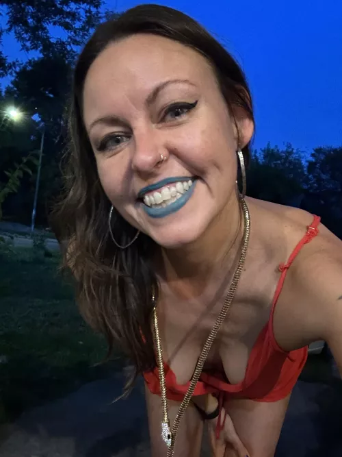 New lipstick who dis