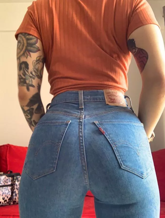 nothing with good skinny jeans, find more