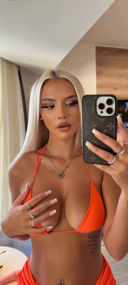 Orange bikini bimbo