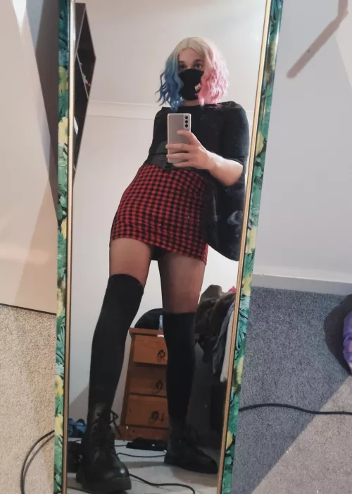 stepped into 2024 like 🖤❤️