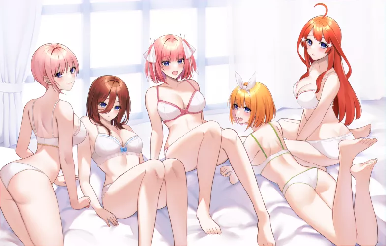 The Five Sisters In Lingerie (Quintessential Quintuplets)