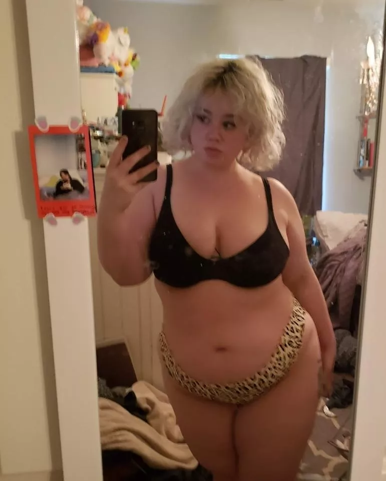 wanna fuck while my boyfriend is gone?