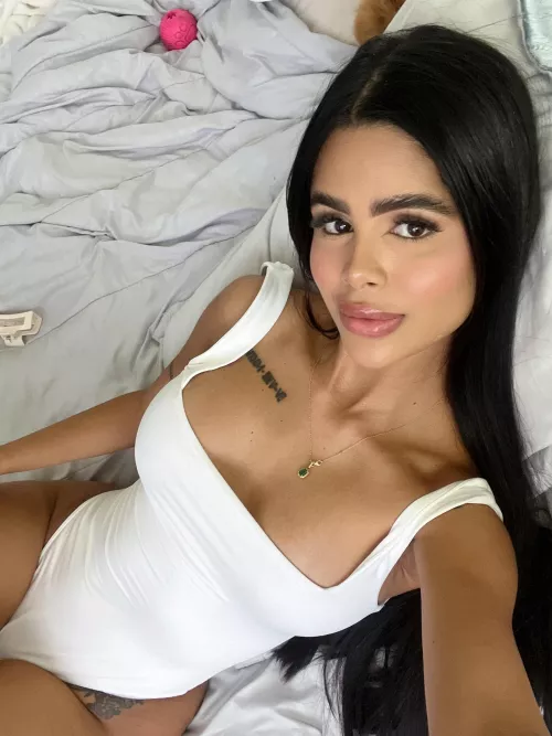 What do you think of this hot brunette?