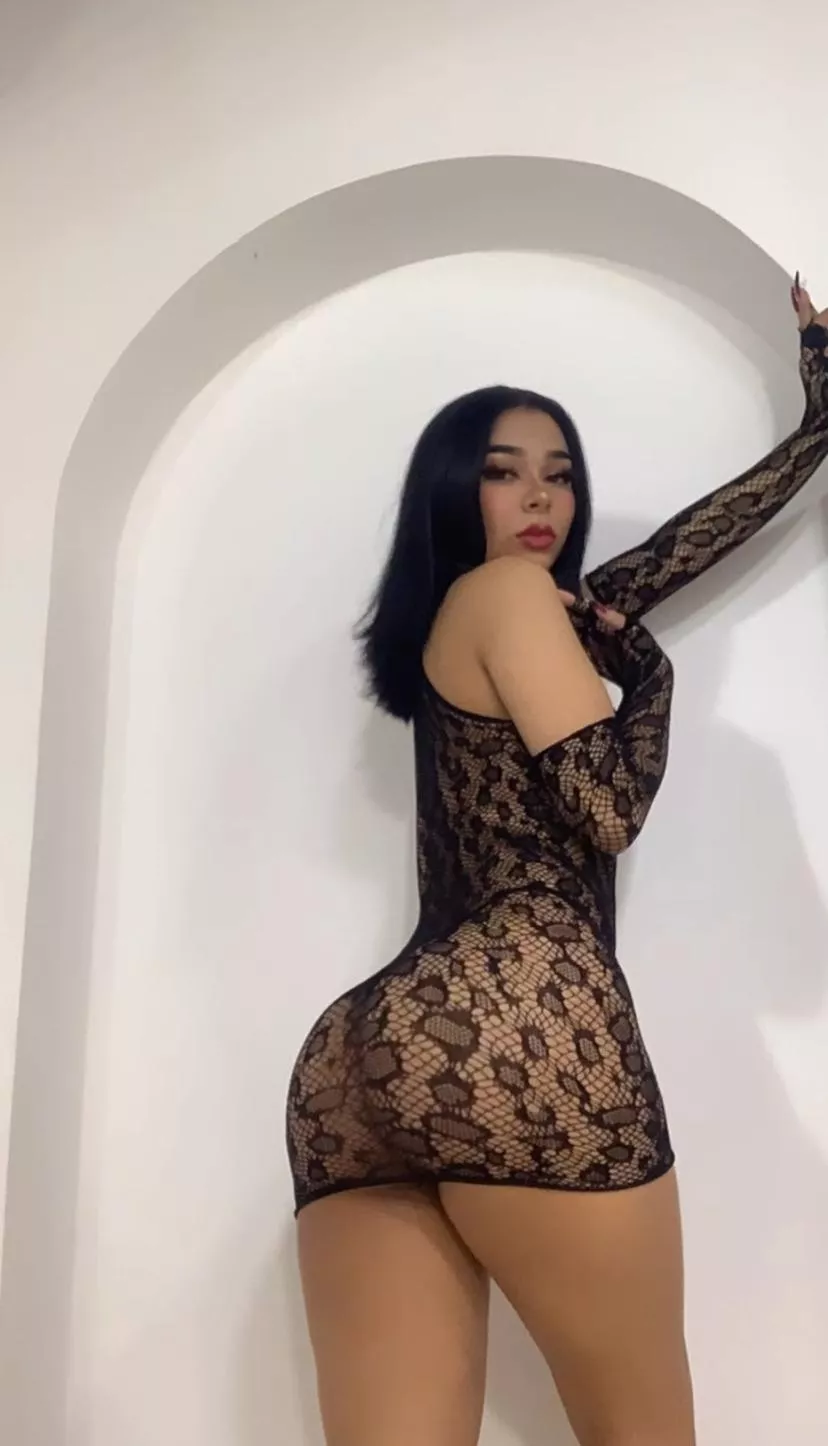 who wants to be squeezed