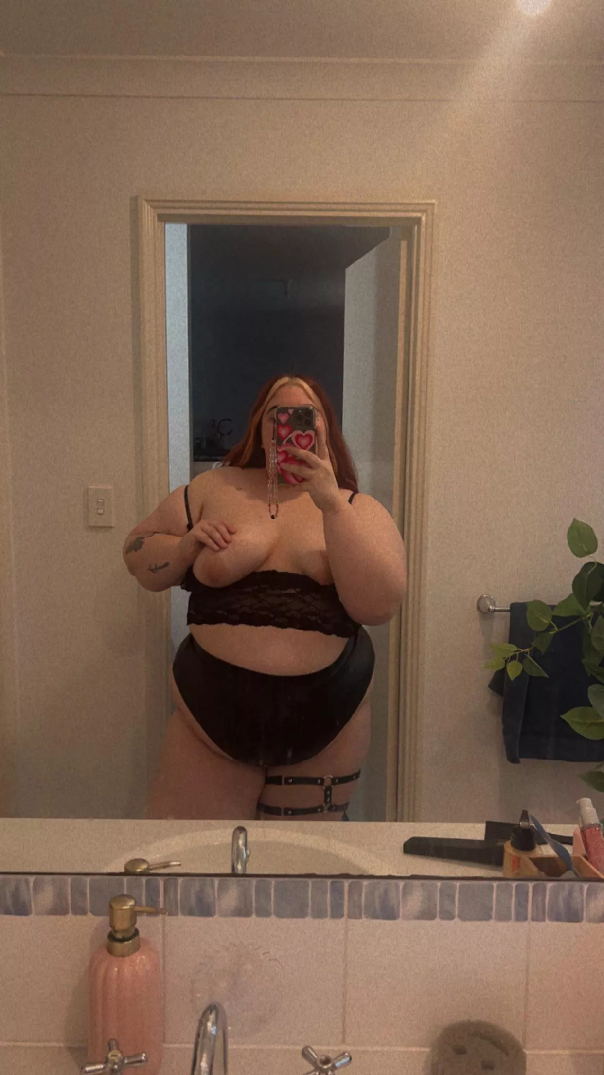 You into goth girlies? 🥀⛓️🖤